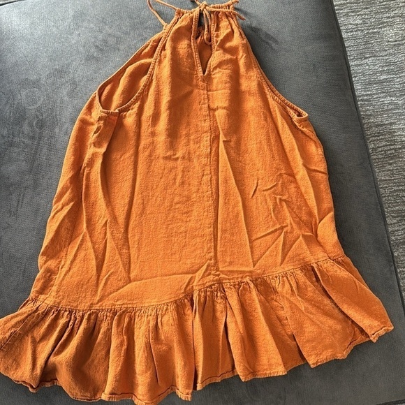 BP Halter Neck high/low tunic sleeveless top - size medium - rust color - Picture 6 of 6